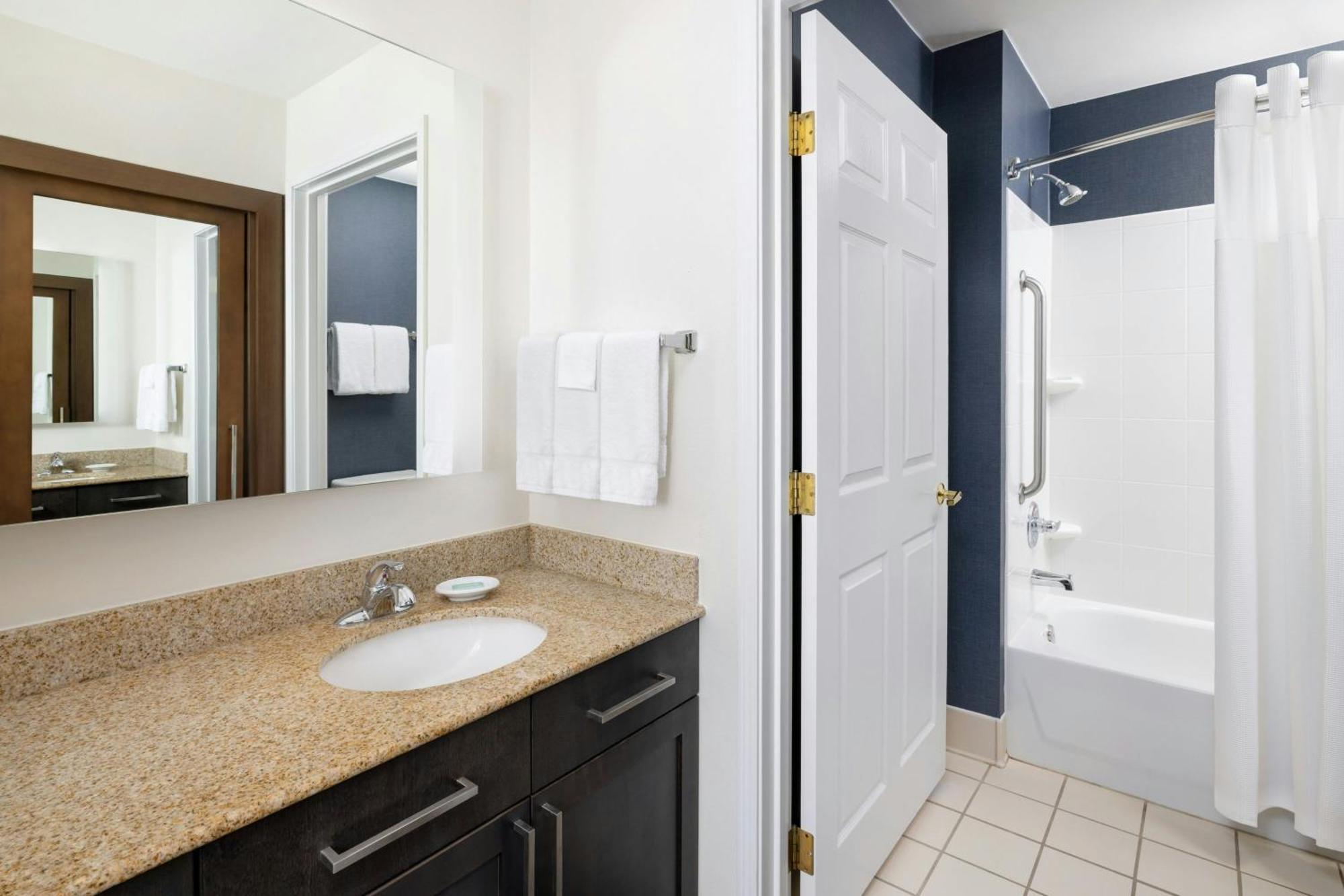 Residence Inn Des Moines West at Jordan Creek Town Center West Des Moines Buitenkant foto